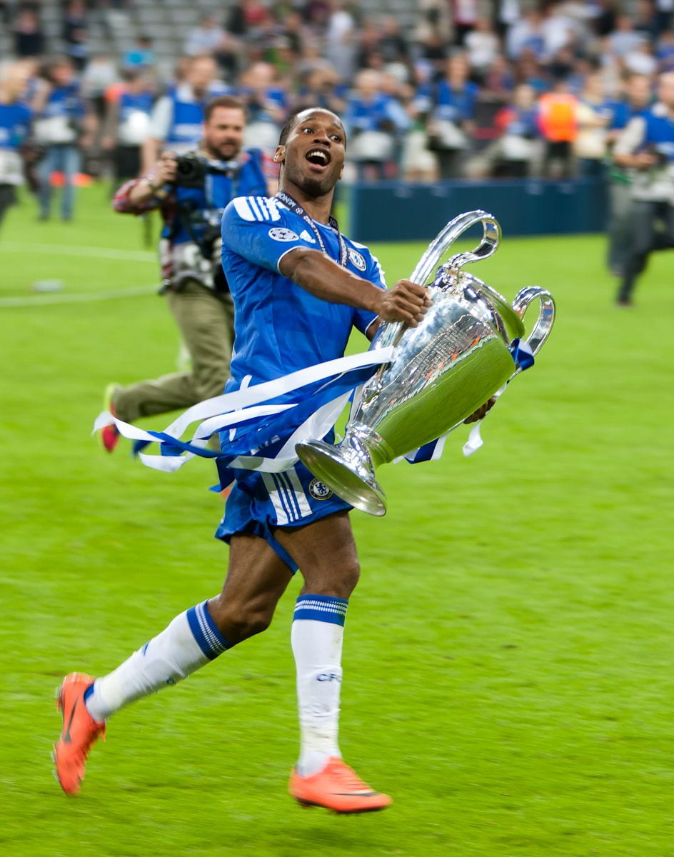 drogba celebrating